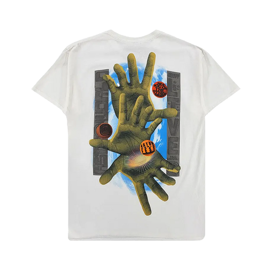 THREE HANDS TEE